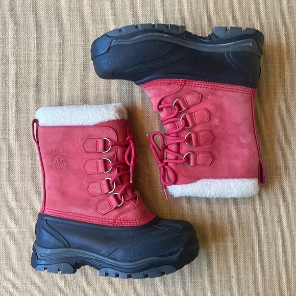 EUC Sorel Caribou waterproof boot-GORGEOUS! - Picture 2 of 9